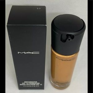 MAC Matchmaster 6.0 Foundation spf 15